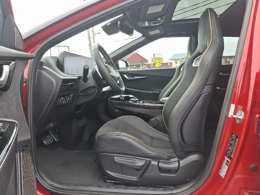 used 2023 Kia EV6 car, priced at $30,990