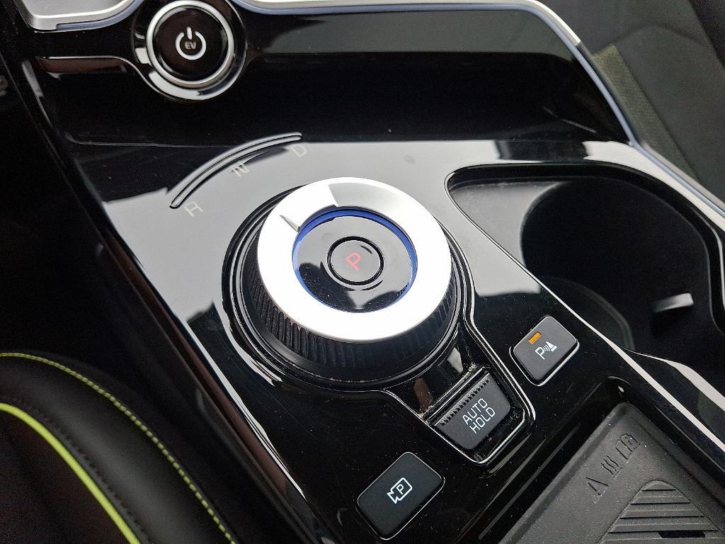 used 2023 Kia EV6 car, priced at $30,990