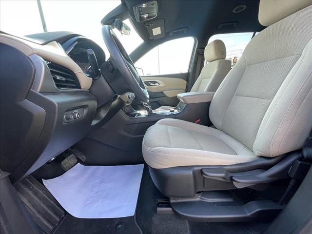 used 2022 Chevrolet Traverse car, priced at $26,990