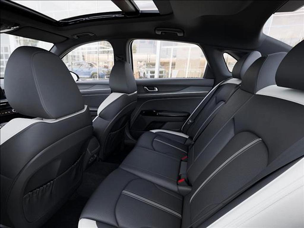 new 2026 Kia K5 car, priced at $33,116