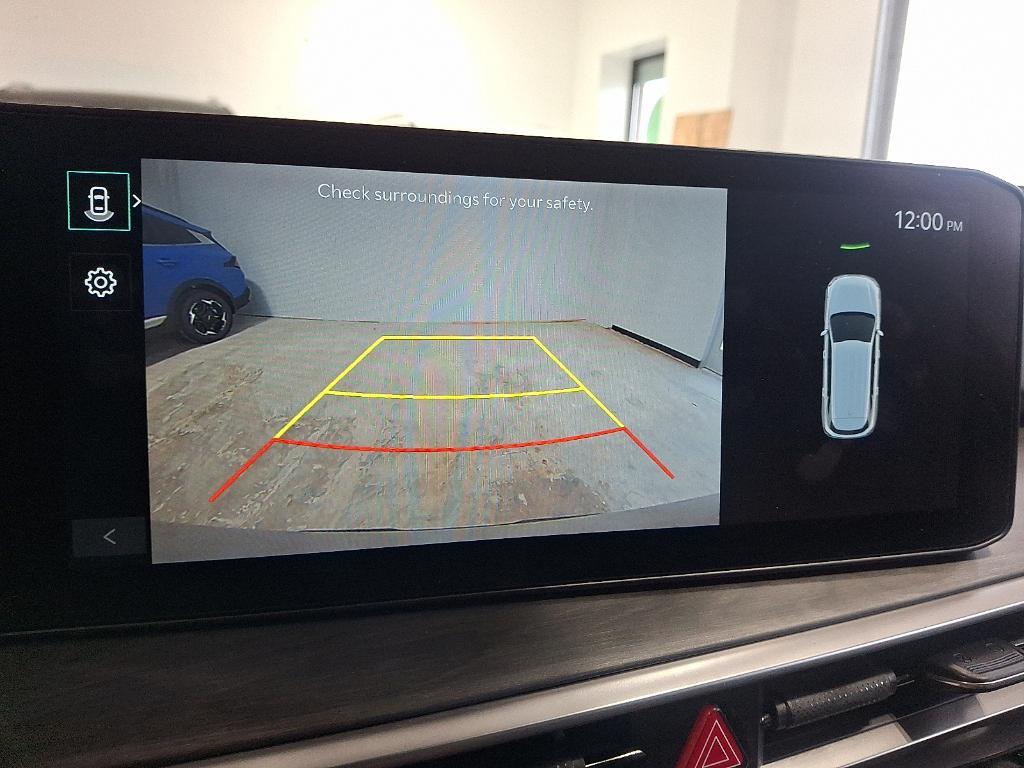 used 2024 Kia Sorento car, priced at $36,740