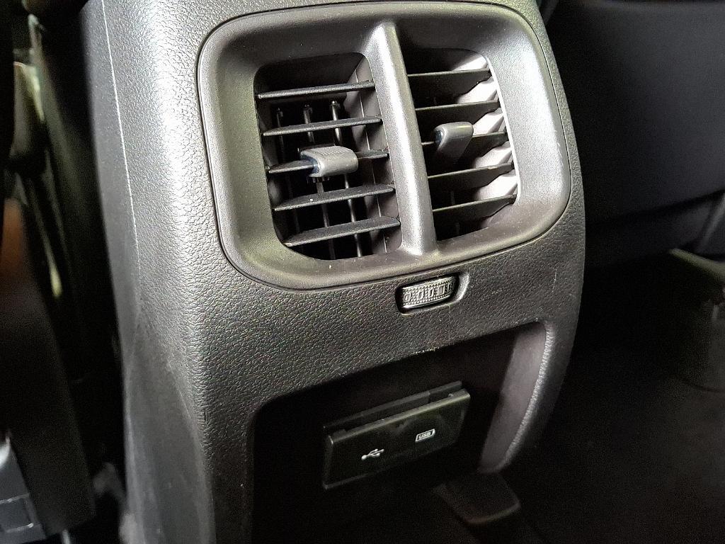 used 2020 Jeep Cherokee car, priced at $19,490