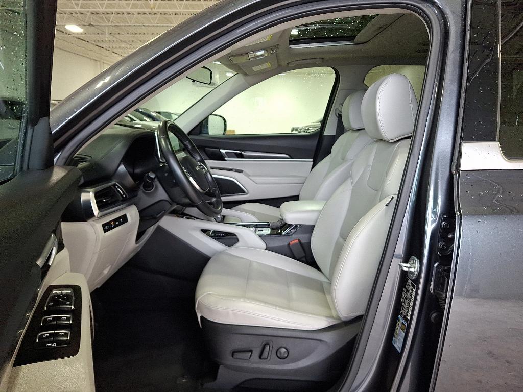 used 2022 Kia Telluride car, priced at $33,490
