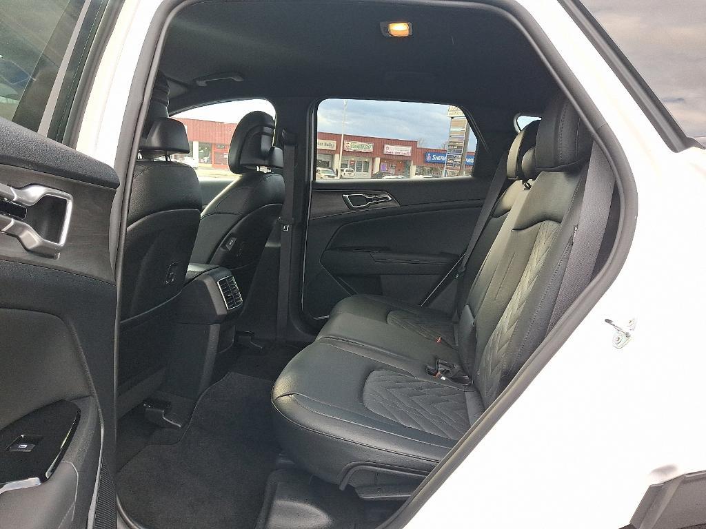 used 2025 Kia Sportage car