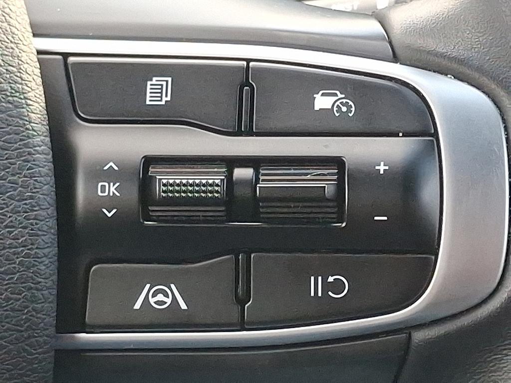 used 2025 Kia Sportage car