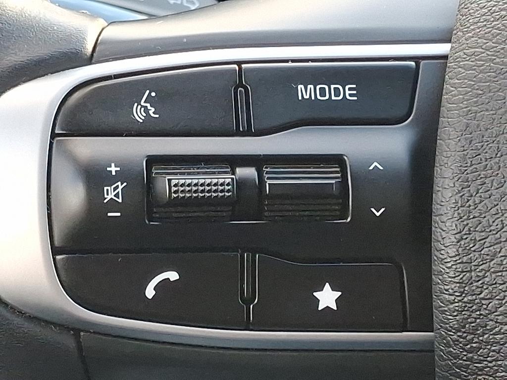 used 2025 Kia Sportage car