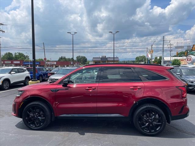 used 2022 Kia Sorento car, priced at $29,990