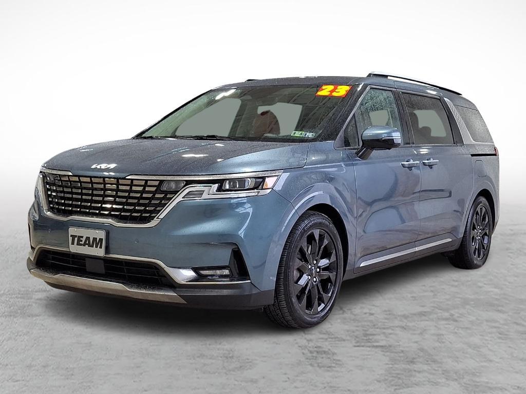 used 2023 Kia Carnival car, priced at $38,990