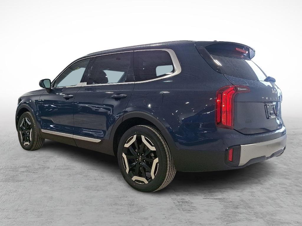 used 2023 Kia Telluride car, priced at $33,490