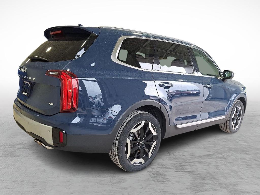 used 2023 Kia Telluride car, priced at $33,490