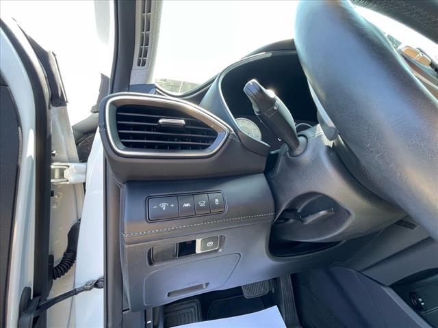used 2022 Hyundai Santa Fe car, priced at $26,990