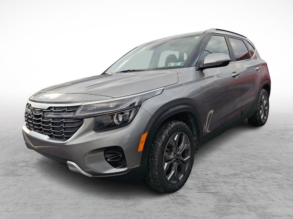 used 2024 Kia Seltos car