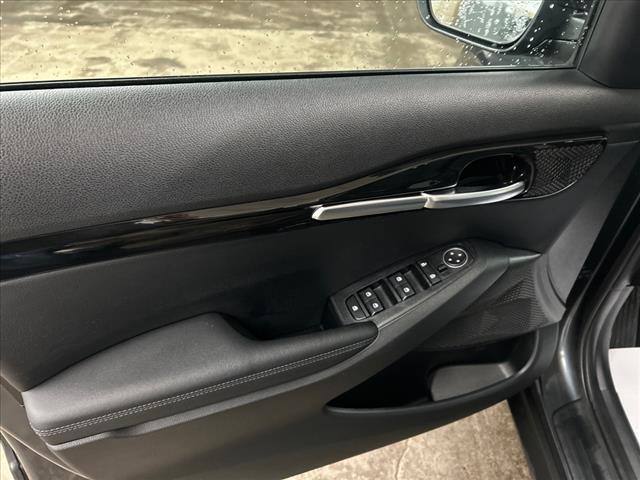 used 2023 Kia Seltos car, priced at $24,990