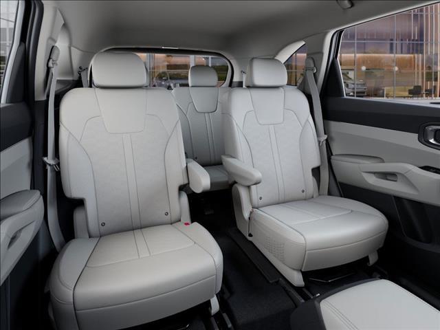 new 2025 Kia Sorento car, priced at $39,333