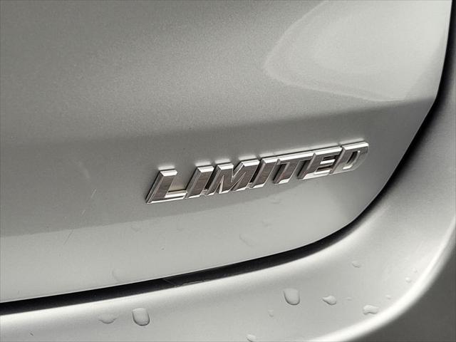 used 2019 Toyota Highlander car, priced at $29,988