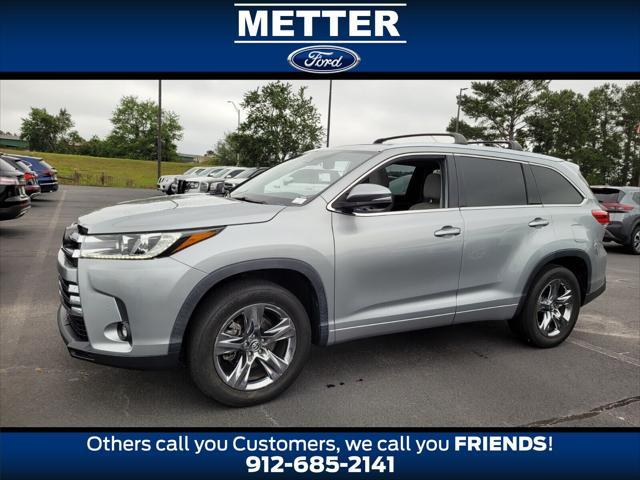 used 2019 Toyota Highlander car, priced at $30,787