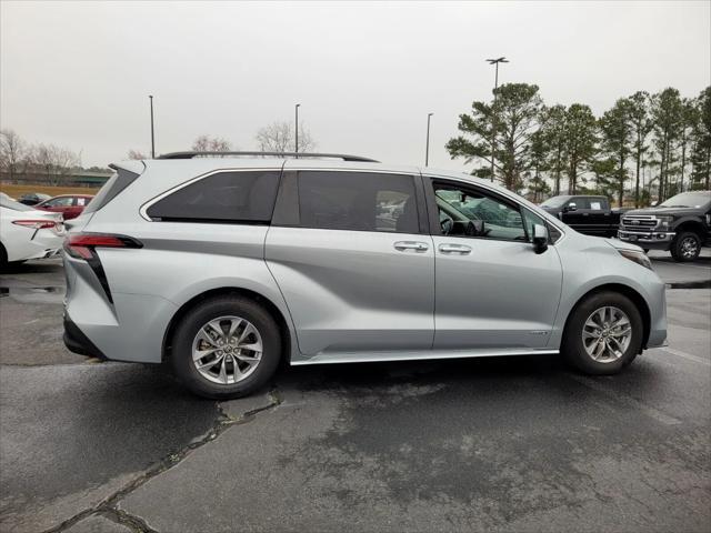 used 2021 Toyota Sienna car, priced at $30,988