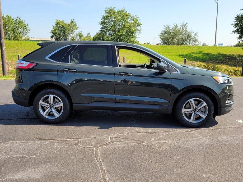 used 2024 Ford Edge car, priced at $28,988