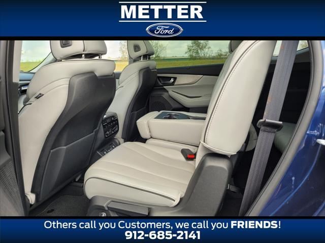 used 2022 Acura MDX car, priced at $43,794