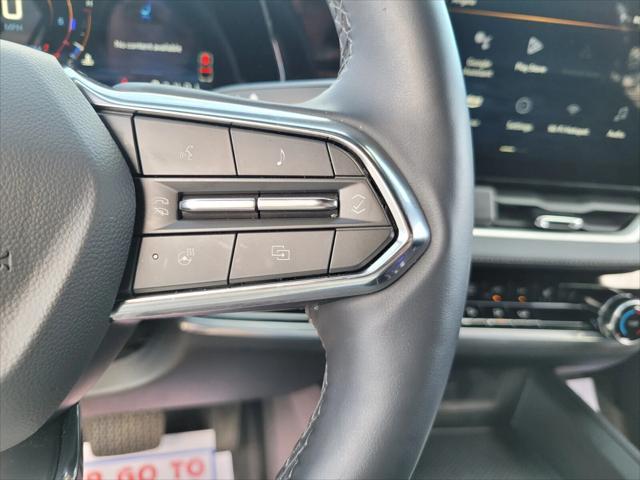 used 2025 Chevrolet Equinox car, priced at $30,988