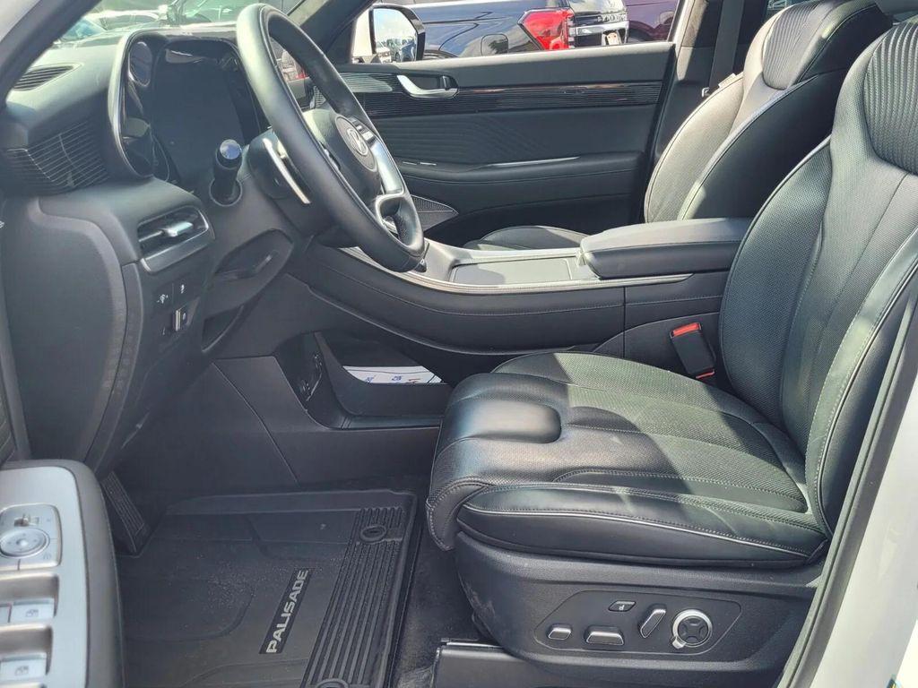 used 2025 Hyundai Palisade car, priced at $47,988