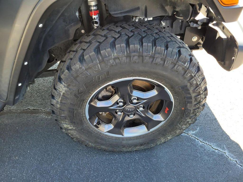 used 2021 Jeep Gladiator car, priced at $39,488