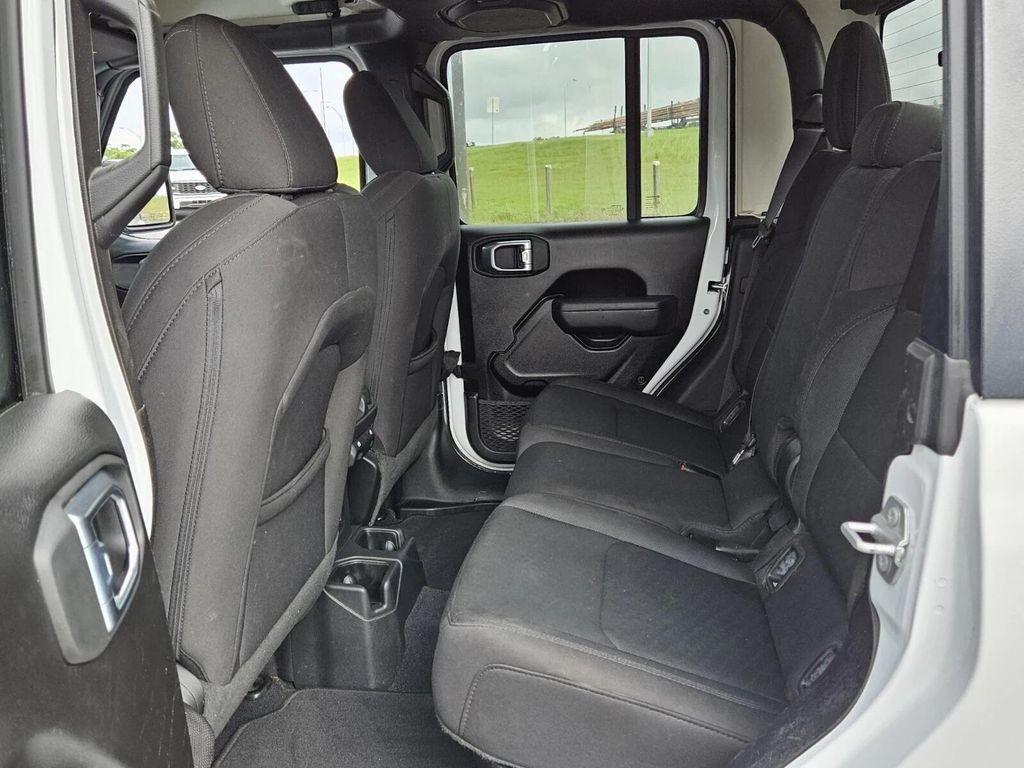 used 2022 Jeep Gladiator car, priced at $27,988