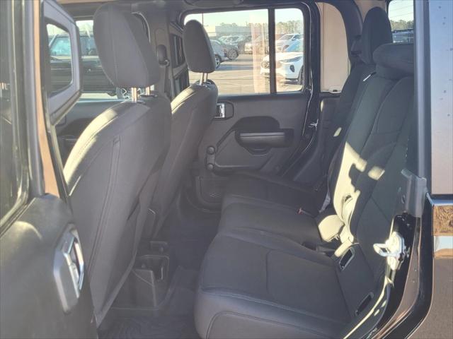 used 2022 Jeep Gladiator car, priced at $31,488
