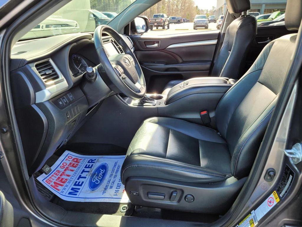 used 2019 Toyota Highlander car, priced at $22,988