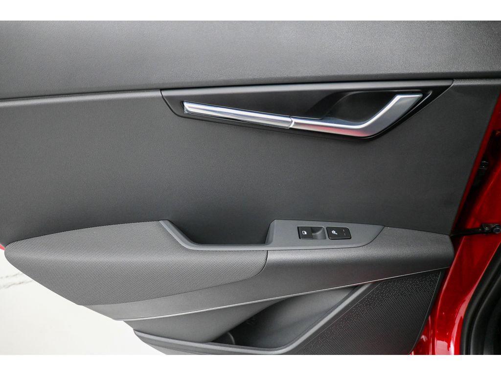 new 2025 Kia Niro Plug-In Hybrid car, priced at $35,885