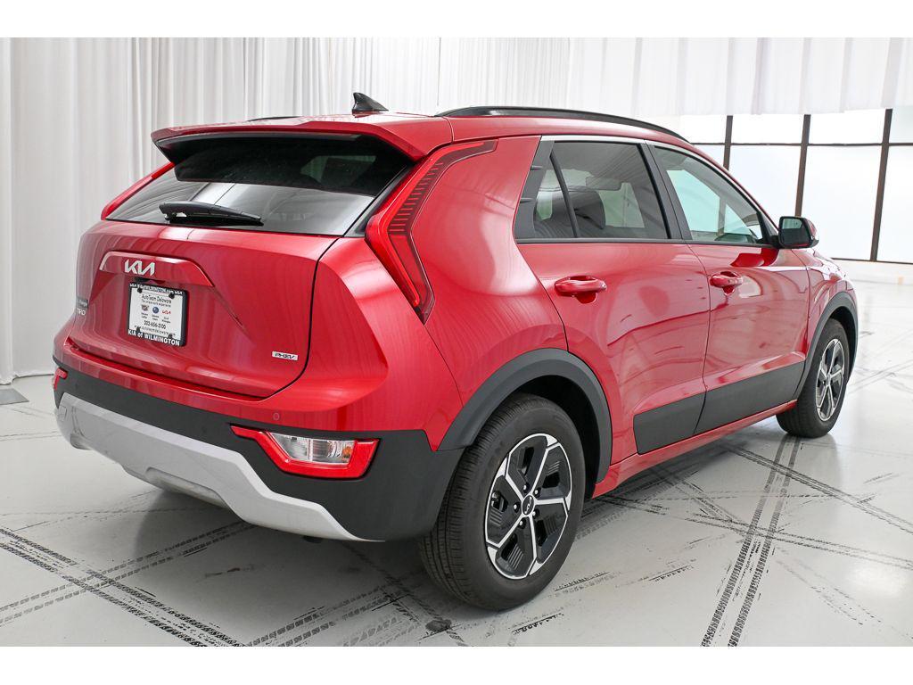 new 2025 Kia Niro Plug-In Hybrid car, priced at $35,885