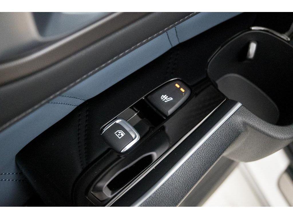 new 2025 Kia Sorento Hybrid car, priced at $48,320