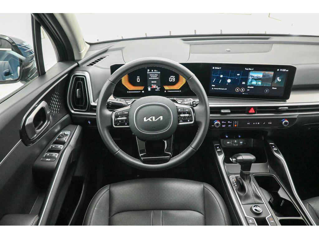 used 2025 Kia Sorento car, priced at $32,185