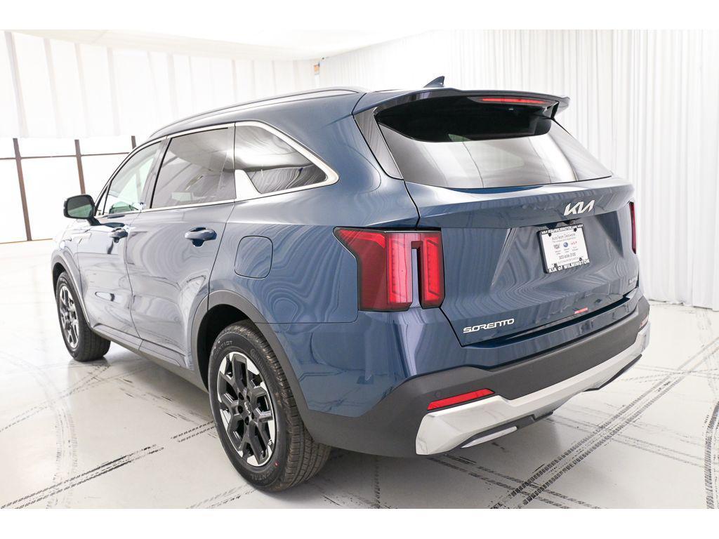 new 2025 Kia Sorento car, priced at $38,060