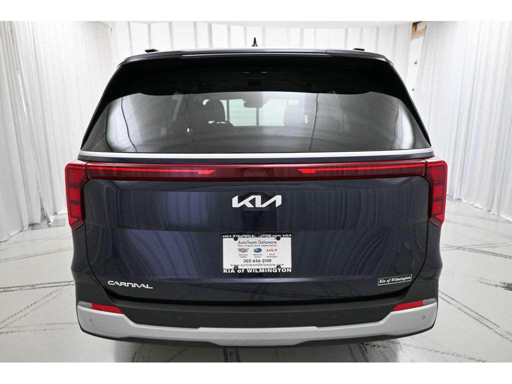 new 2026 Kia Carnival car, priced at $42,295