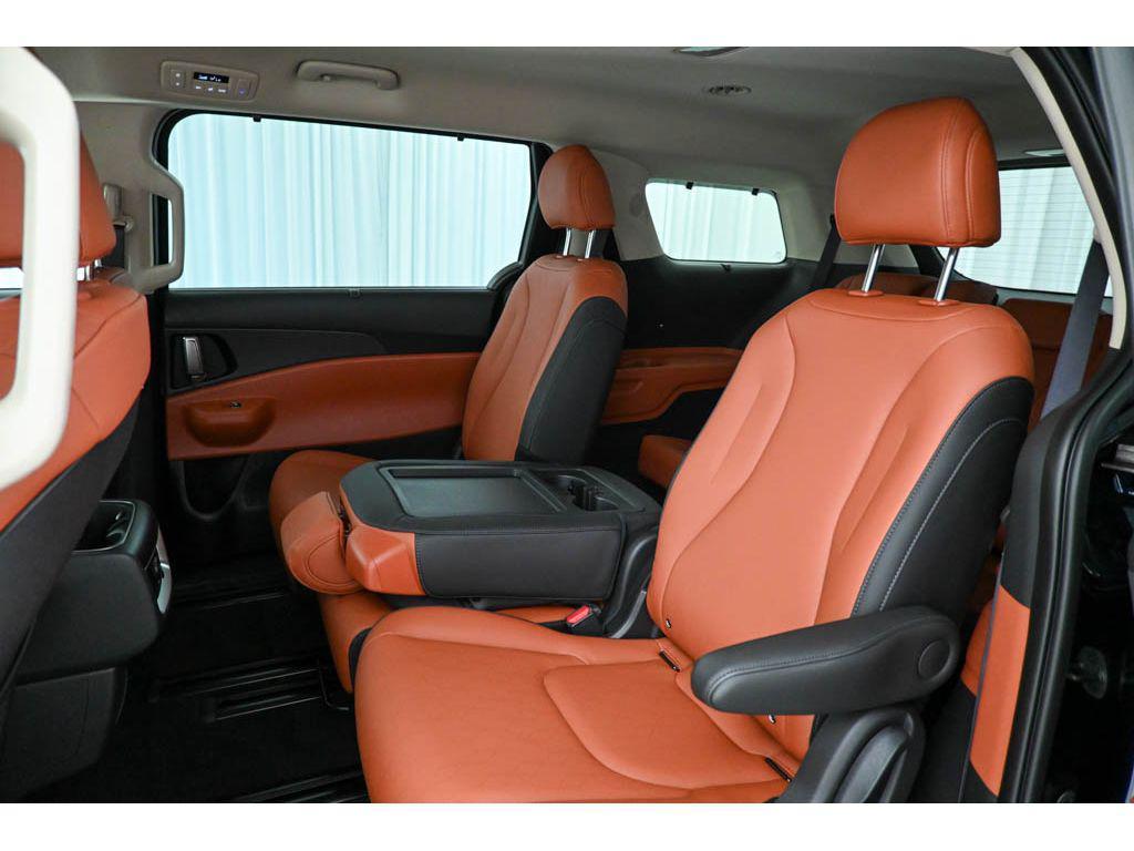 new 2026 Kia Carnival car, priced at $42,295