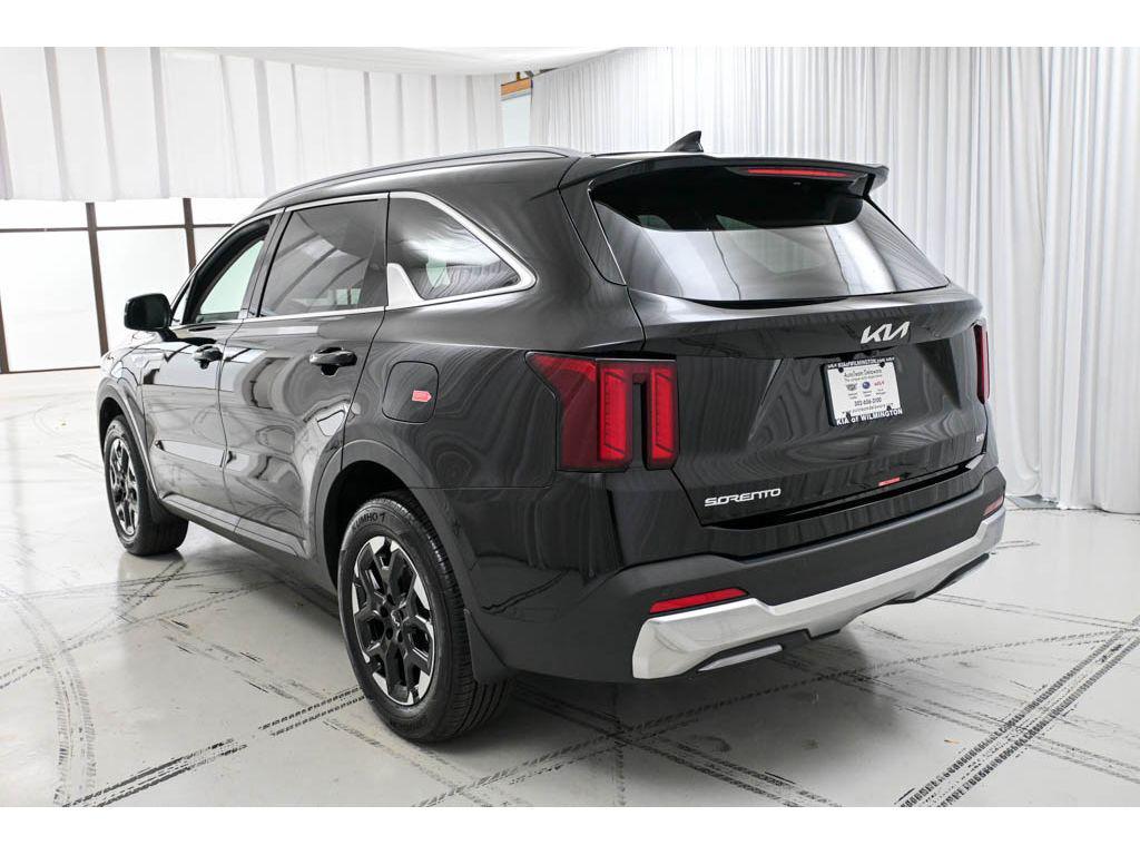 new 2026 Kia Sorento car, priced at $39,475