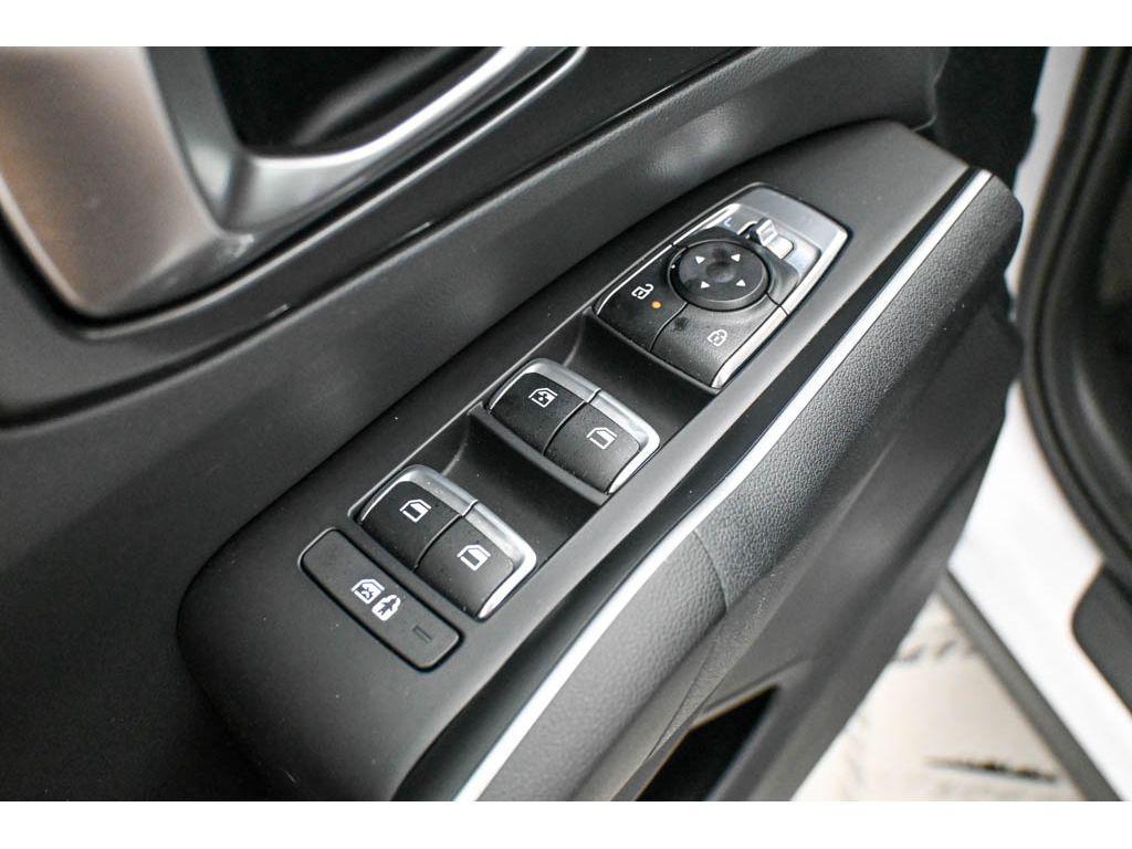 used 2025 Kia Sorento car, priced at $28,595