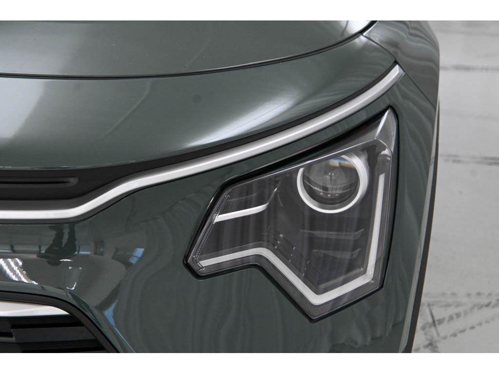 new 2026 Kia Niro car, priced at $31,885