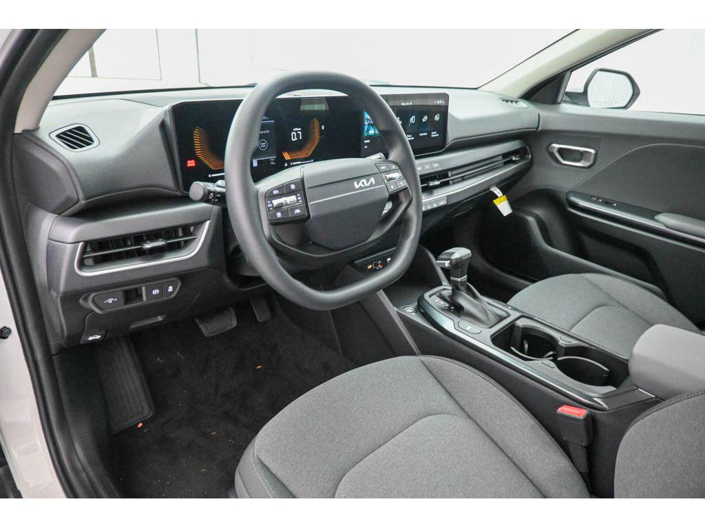 new 2025 Kia K4 car, priced at $23,270