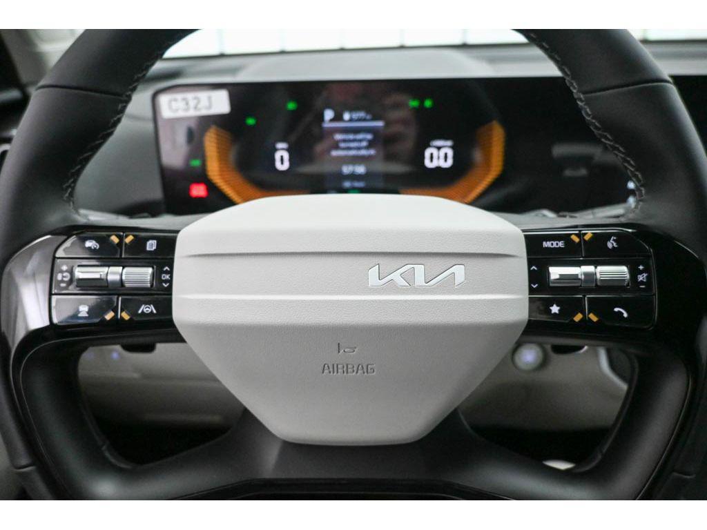 new 2026 Kia Sorento Hybrid car, priced at $42,745