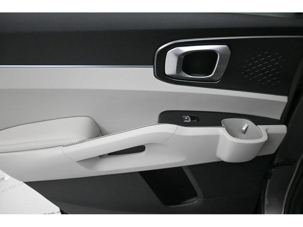 new 2026 Kia Sorento Hybrid car, priced at $42,745