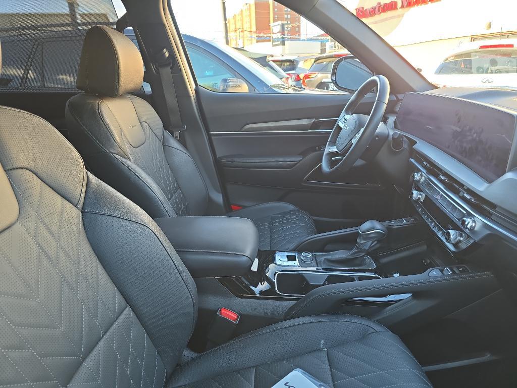 used 2024 Kia Telluride car, priced at $41,991