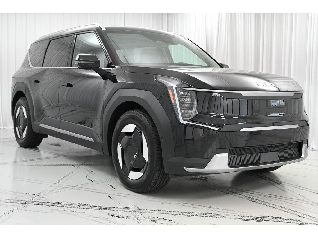 new 2026 Kia EV9 car, priced at $65,315