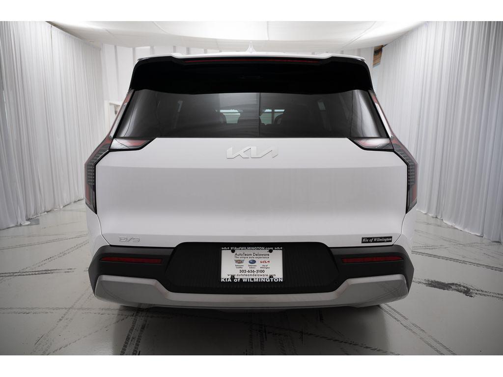 new 2026 Kia EV9 car, priced at $65,455