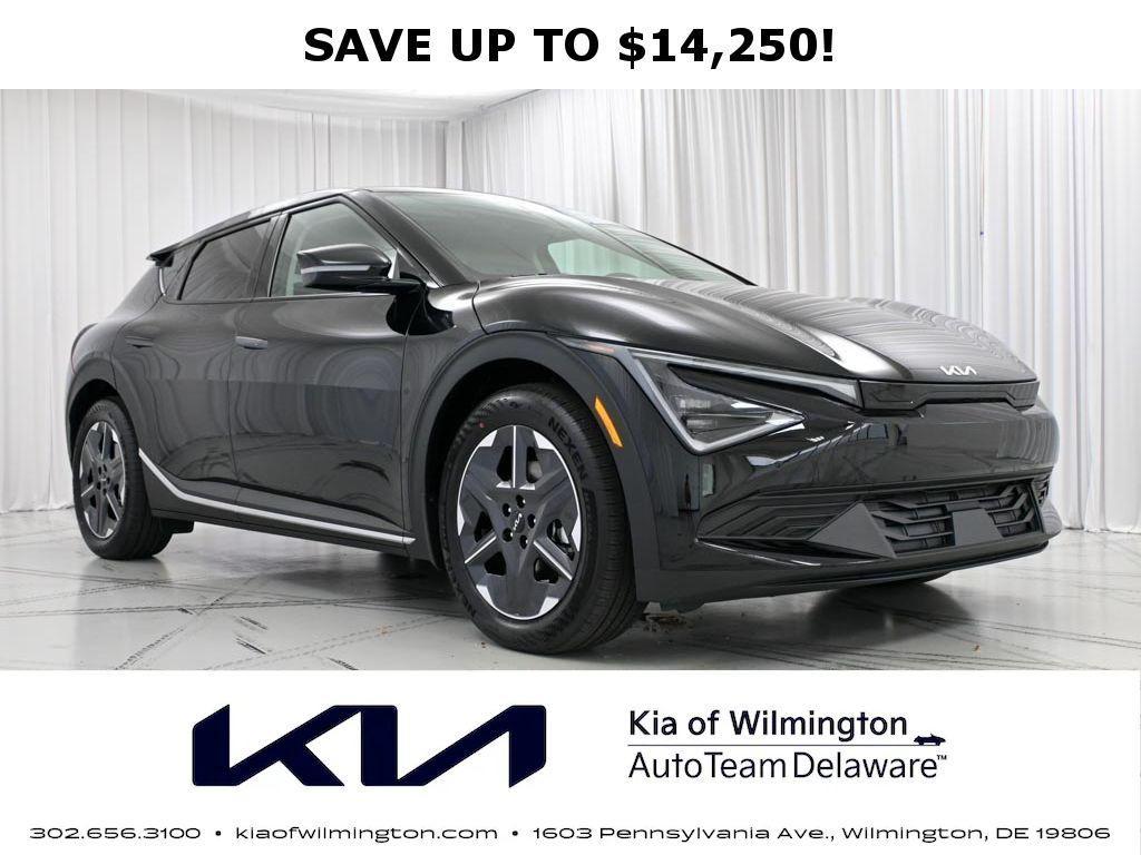 new 2025 Kia EV6 car, priced at $51,860