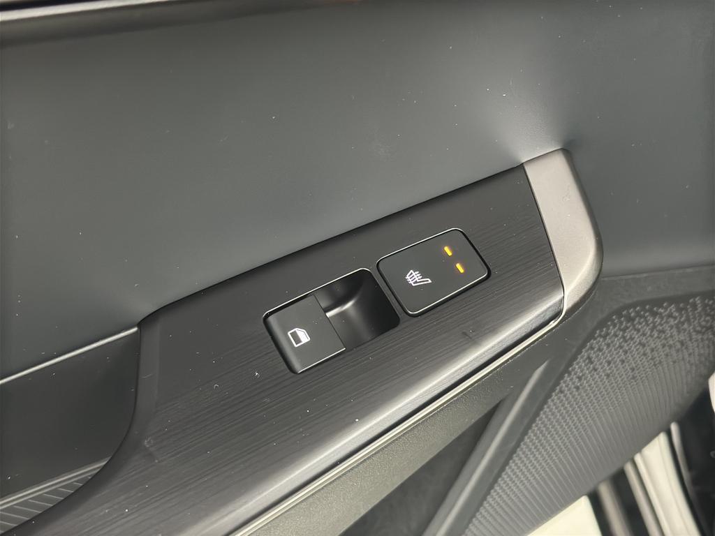 new 2025 Kia EV6 car, priced at $54,910