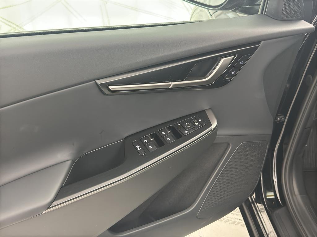 new 2025 Kia EV6 car, priced at $54,910