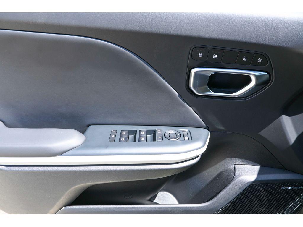 new 2025 Kia K4 car, priced at $28,450