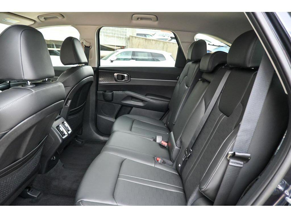 new 2026 Kia Sorento car, priced at $40,970